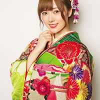 Kimonos on Monday: Dreaming of summer again with Mai Shiraishi of the Nogizaka 46.